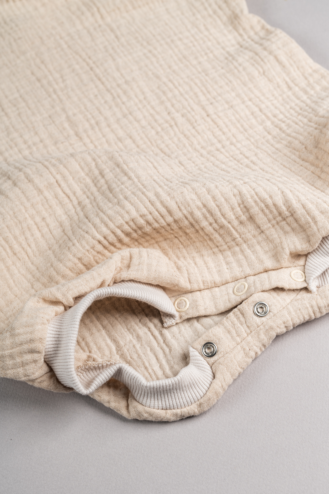 linen musselino