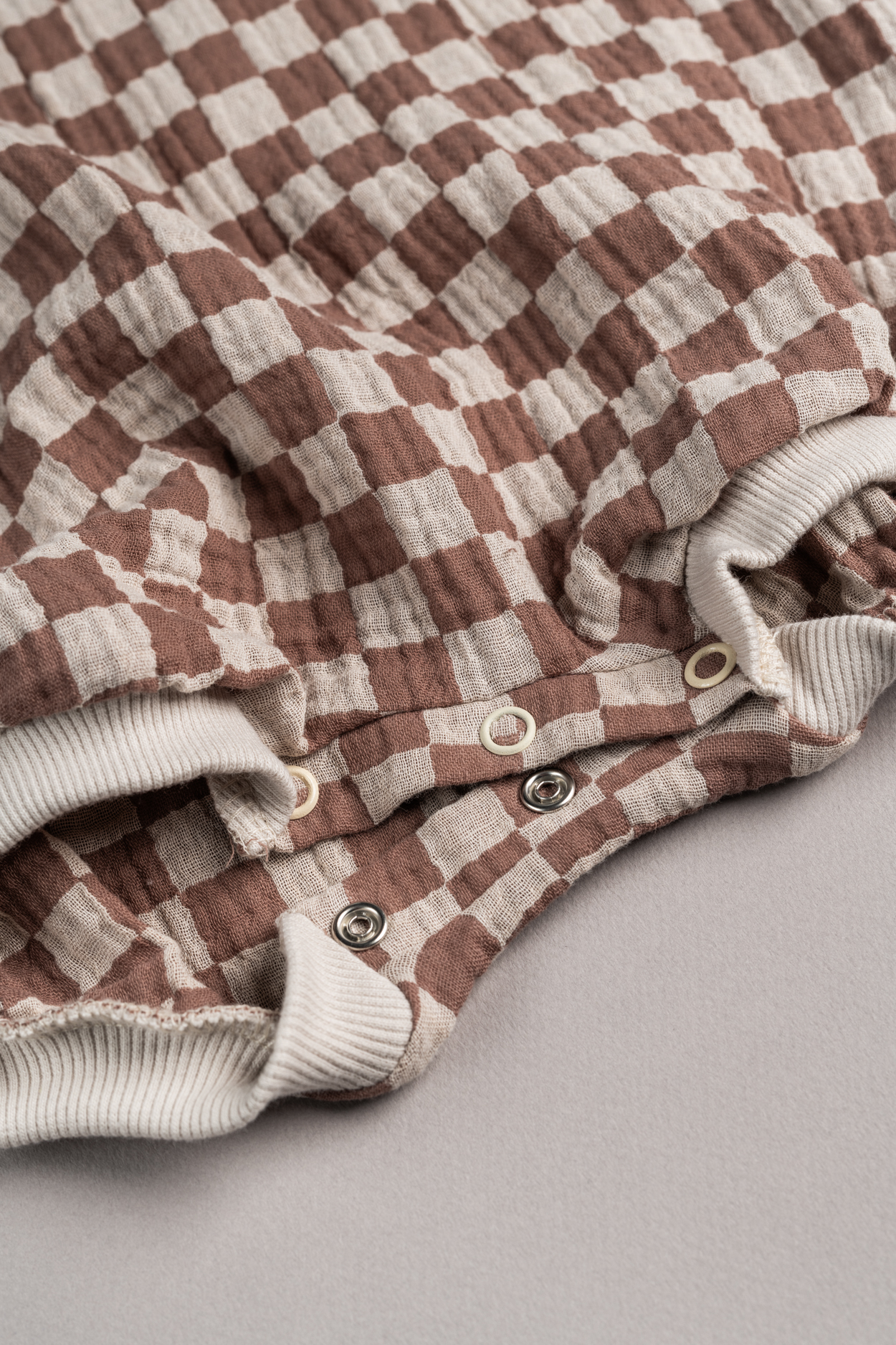 checkered musselino