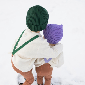 a winter fairytale featuring our #mileleggingswithbraces photographed beautifully by @tez_photo thank you 💚💜

#snowy #dreamy #wintermood #miletightswithbraces #leggingswithbraces #kidsfashion #siblingslove #kidsleggings #locallymade